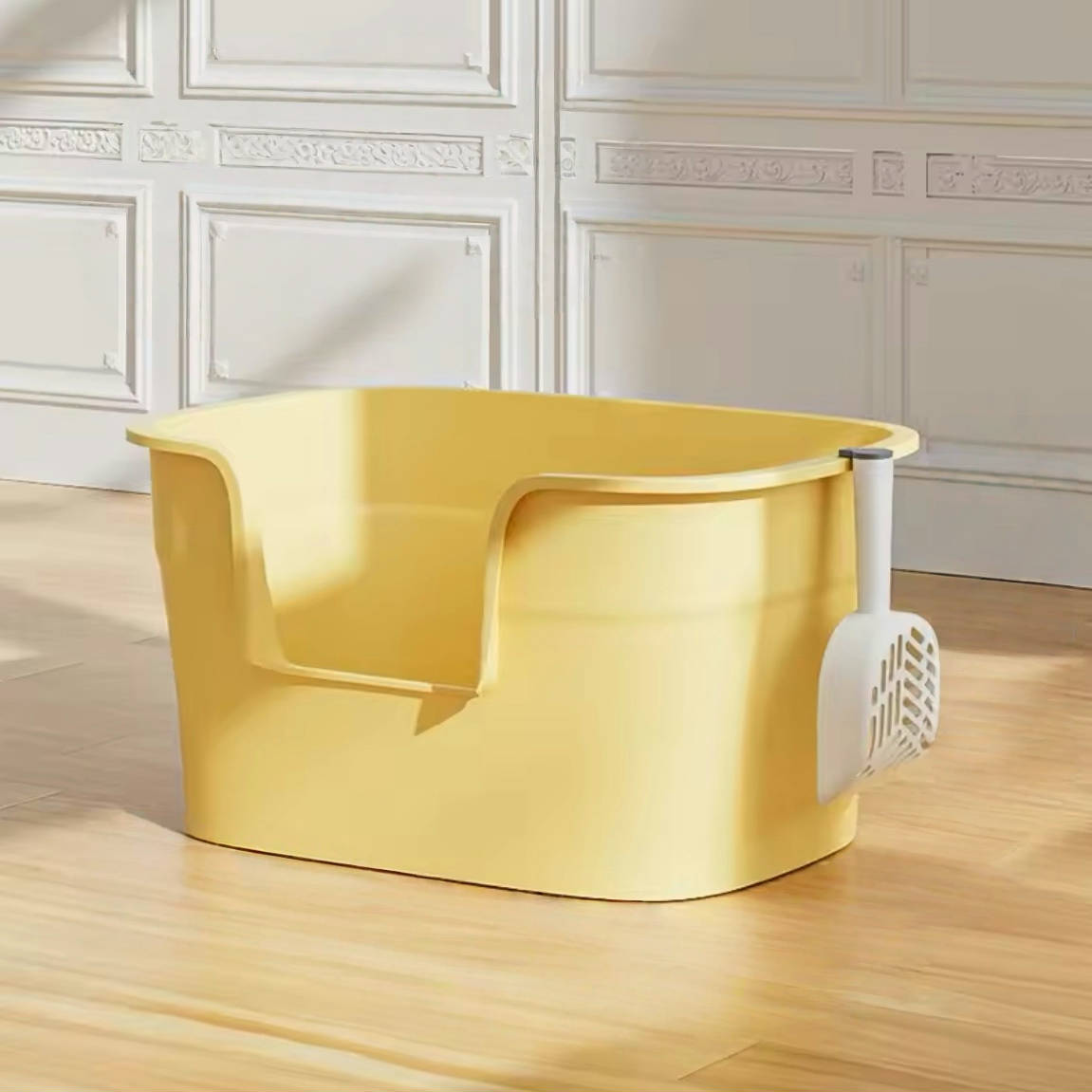 Oversized Open Cat Litter Box with Elevated Entrance