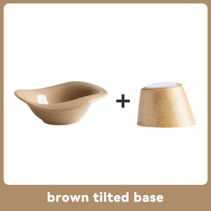 Tilted Mushroom Pet Tableware