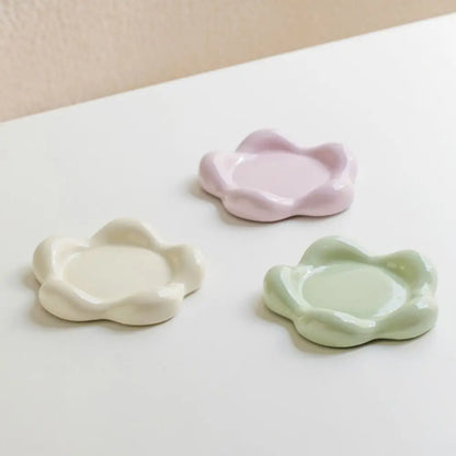 Flower Shape Raised Tableware